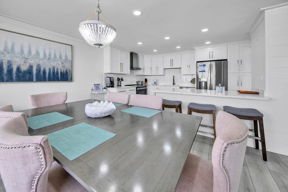 Dining table to kitchen view