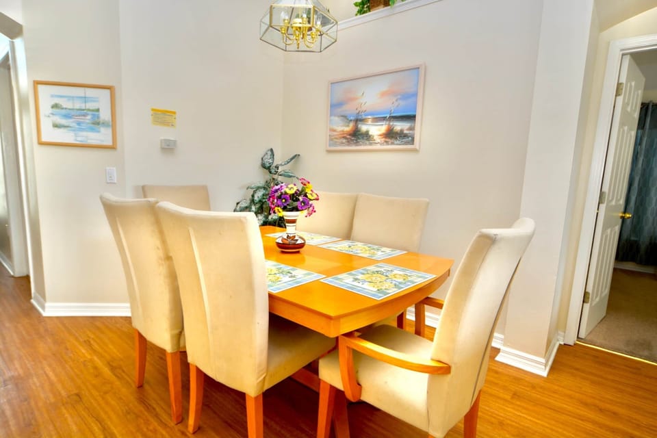 Another dining area for the family