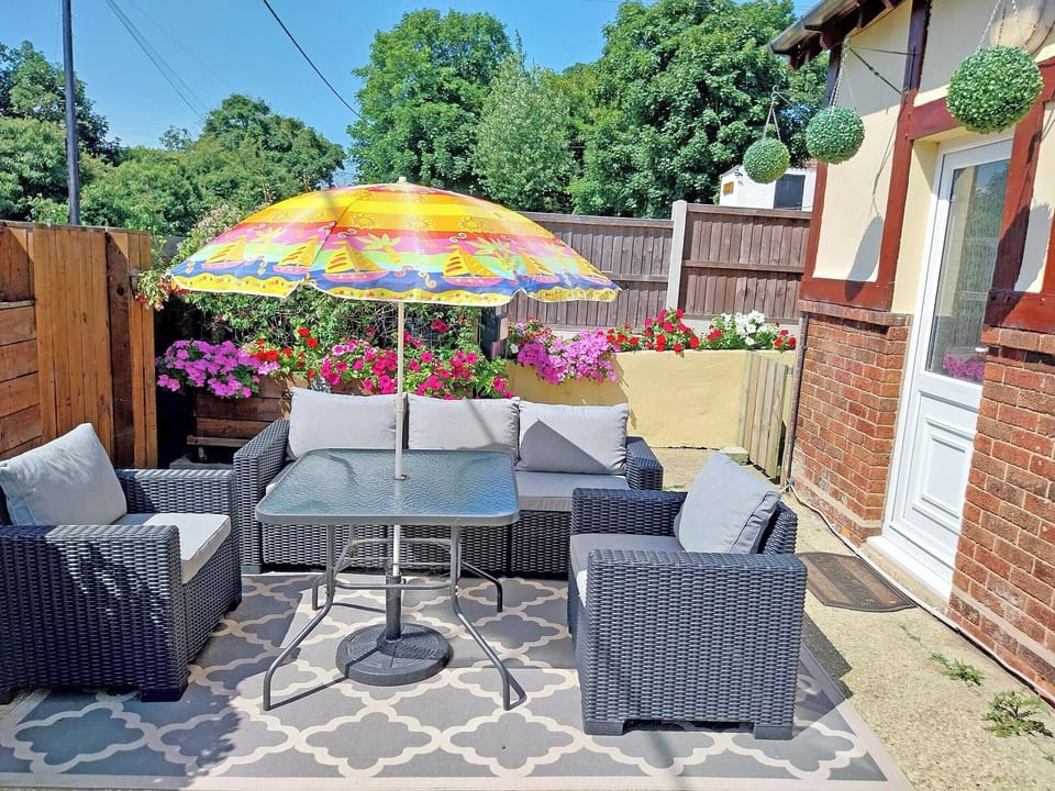 Outdoor area | Gainsborough Cottage, Chapel St Leonards