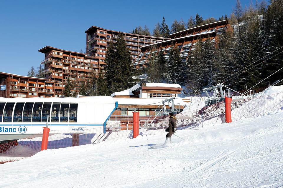 Snow and ski sports