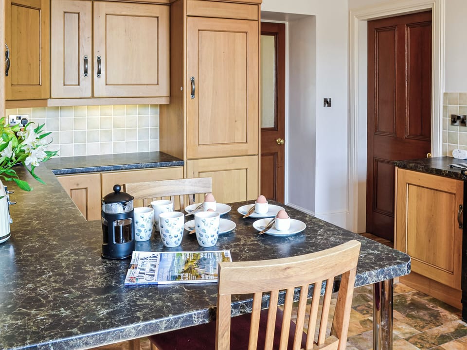 Kitchen | Repentance View, Annan