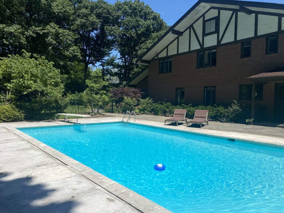 Giant pool open from June to August