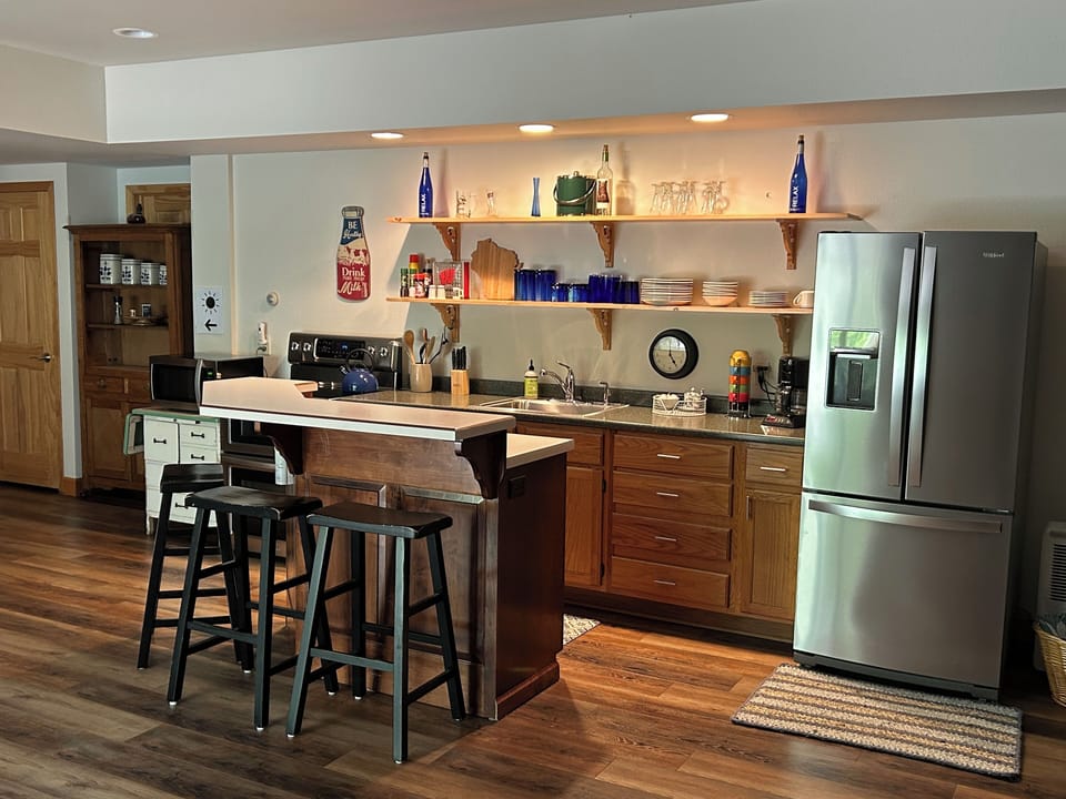 Snack bar, kitchen, work area.