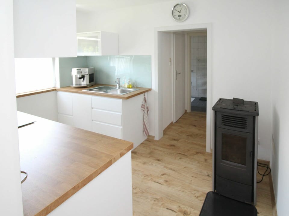 Cabinetry, Furniture, Property, Countertop, Building, Wood, Chair, Flooring, Drawer, Interior Design