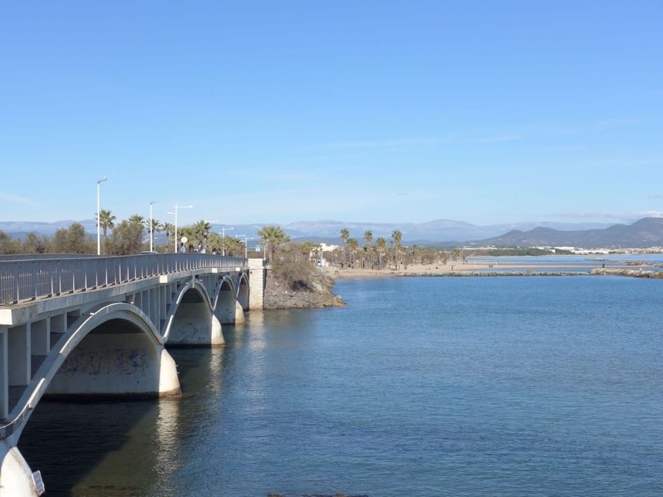 Water, Sky, Water Resources, Lake, Bank, Waterway, Bridge, City, Concrete Bridge, Horizon