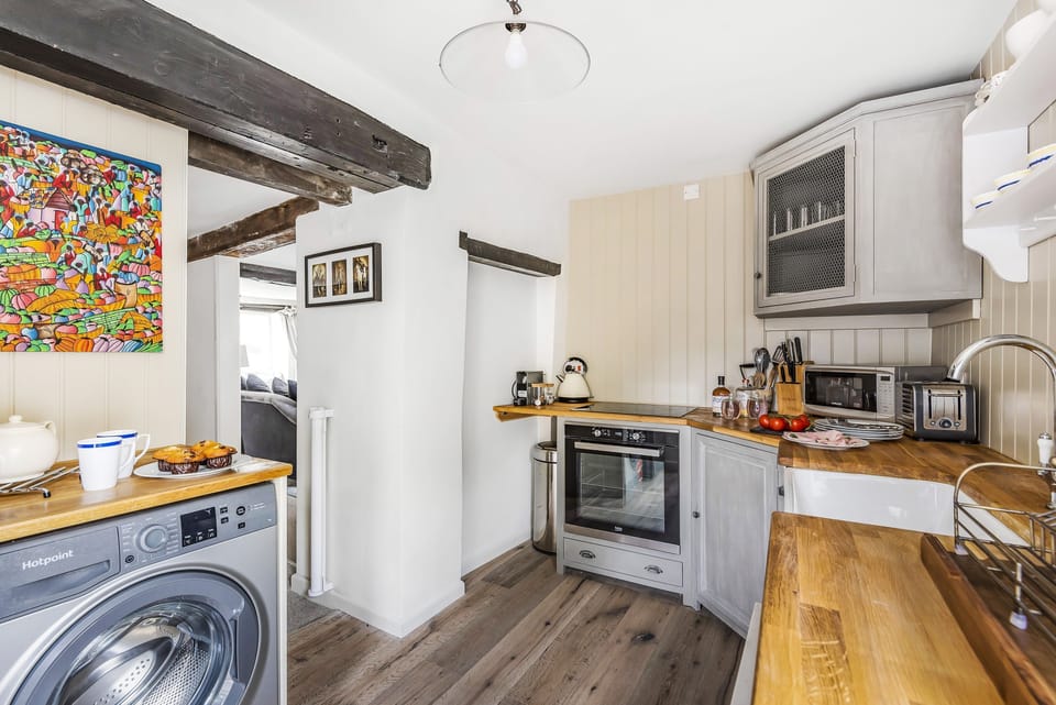 Ground floor:  The cottage kitchen