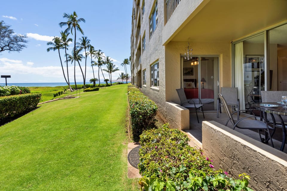 The ground floor location allows easy access to the beach.