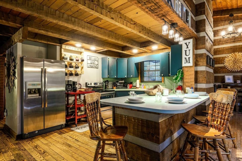 Don't want to eat out?  No worries, fully stocked kitchen is available for the chef in the house.