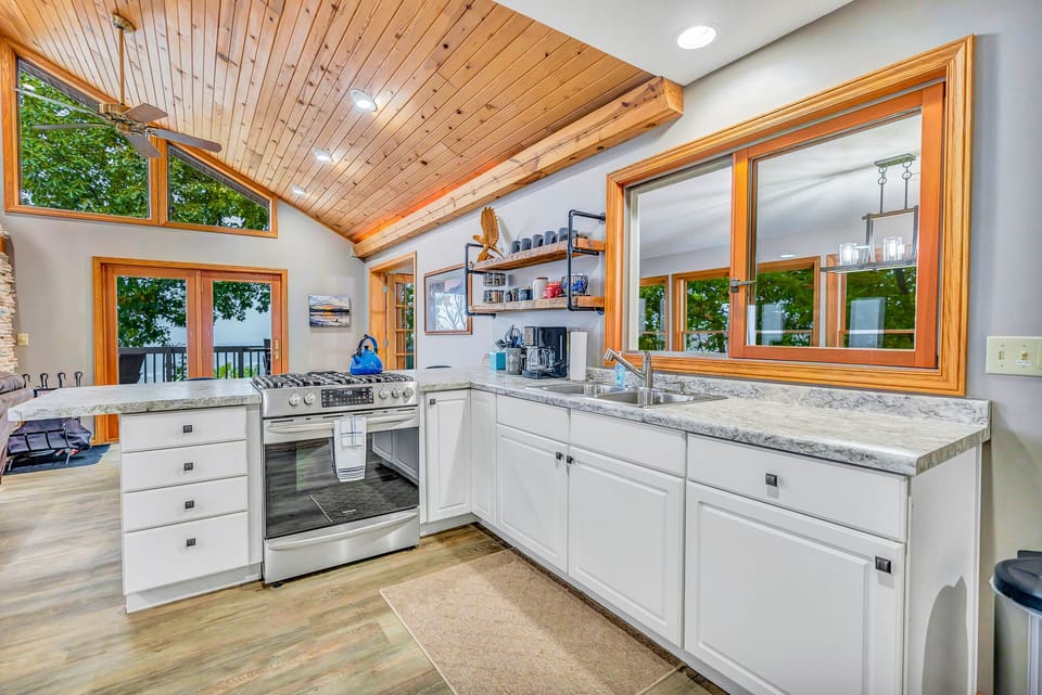 MajesticView Riverscape 01