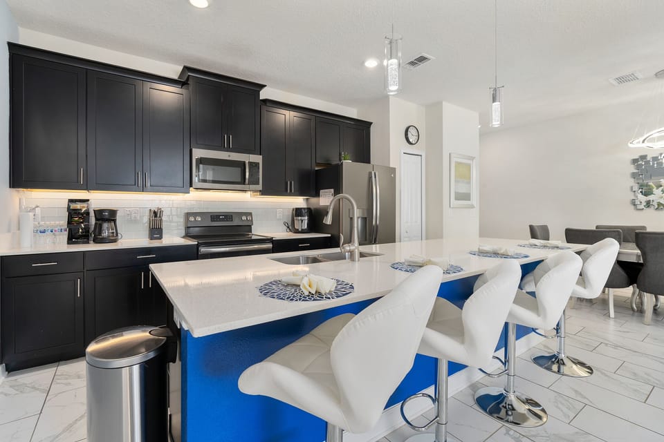 Large Kitchen Island with 4 Stools