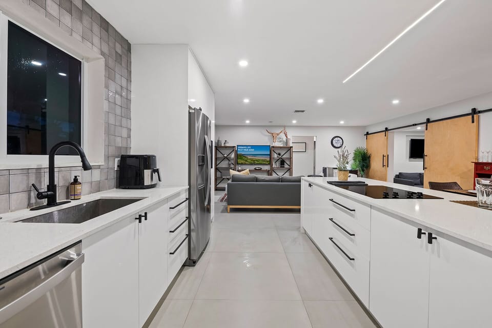 Open kitchen concept 2