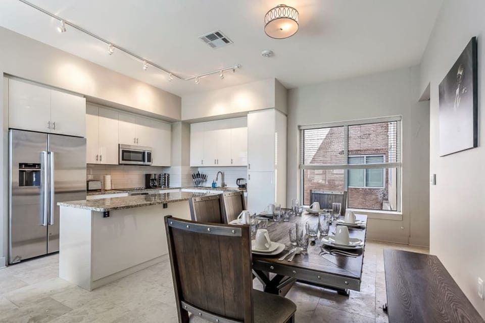 Dining Area/Kitchen