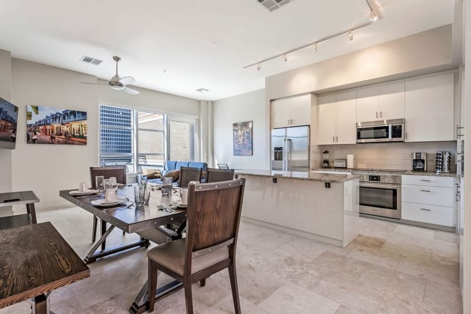Dining Area/Kitchen