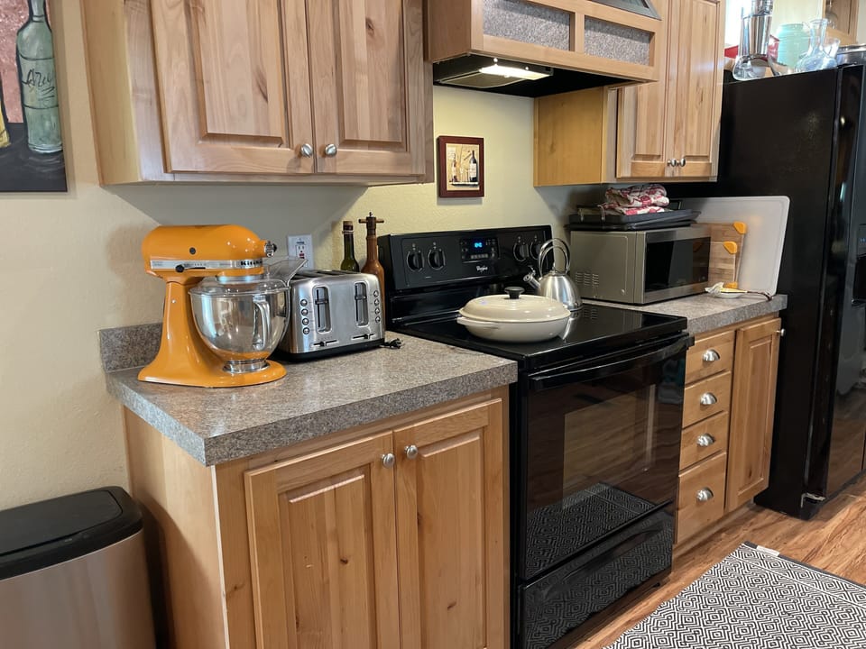 Fully stocked kitchen