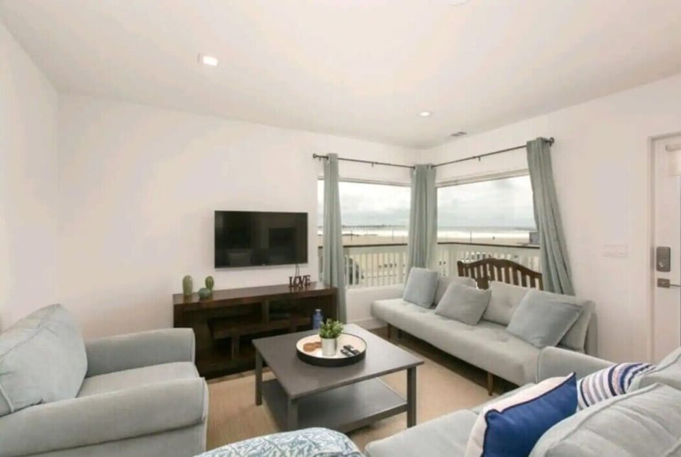 Living area and TV