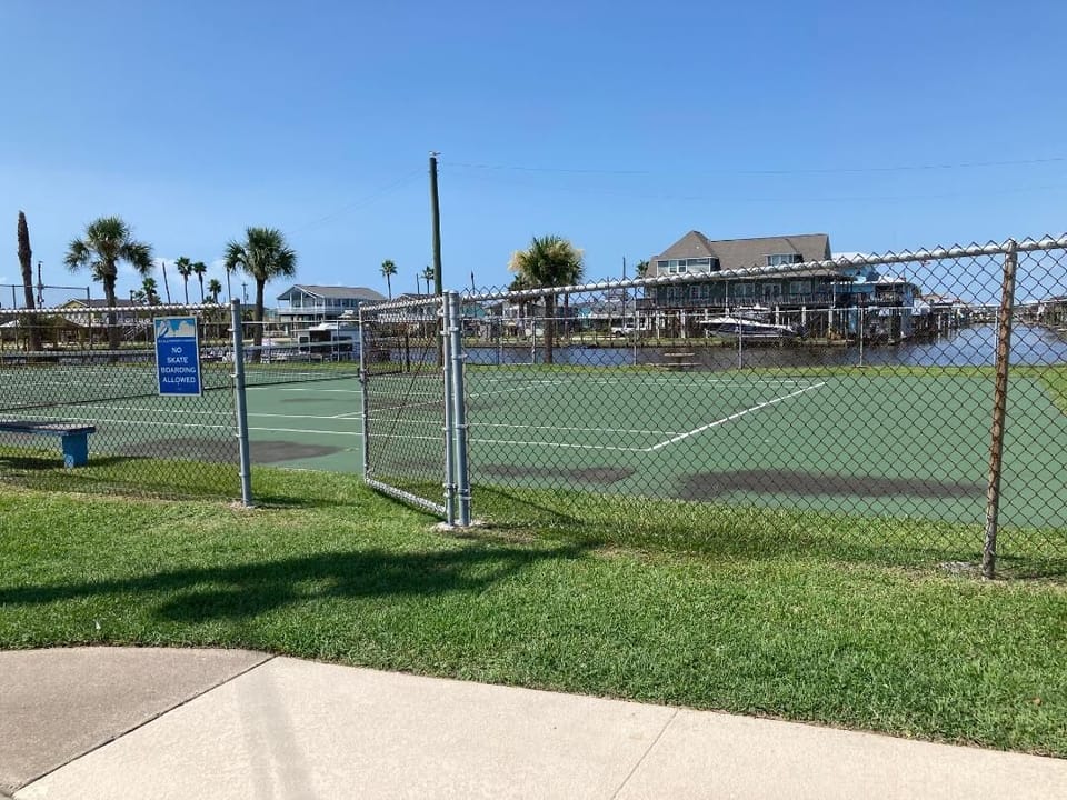Sport court