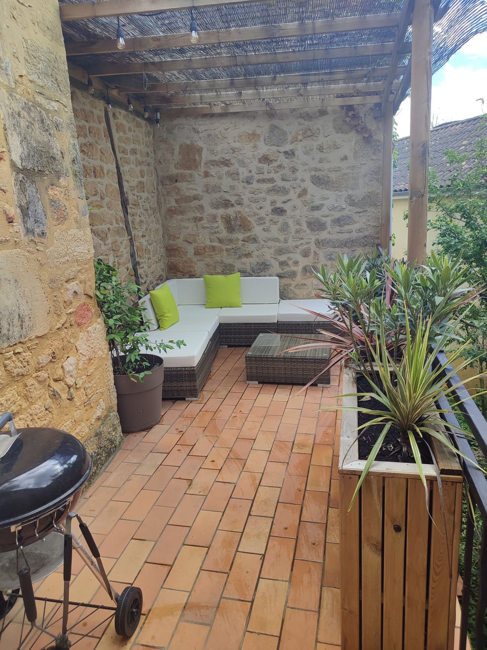 Terrace/patio