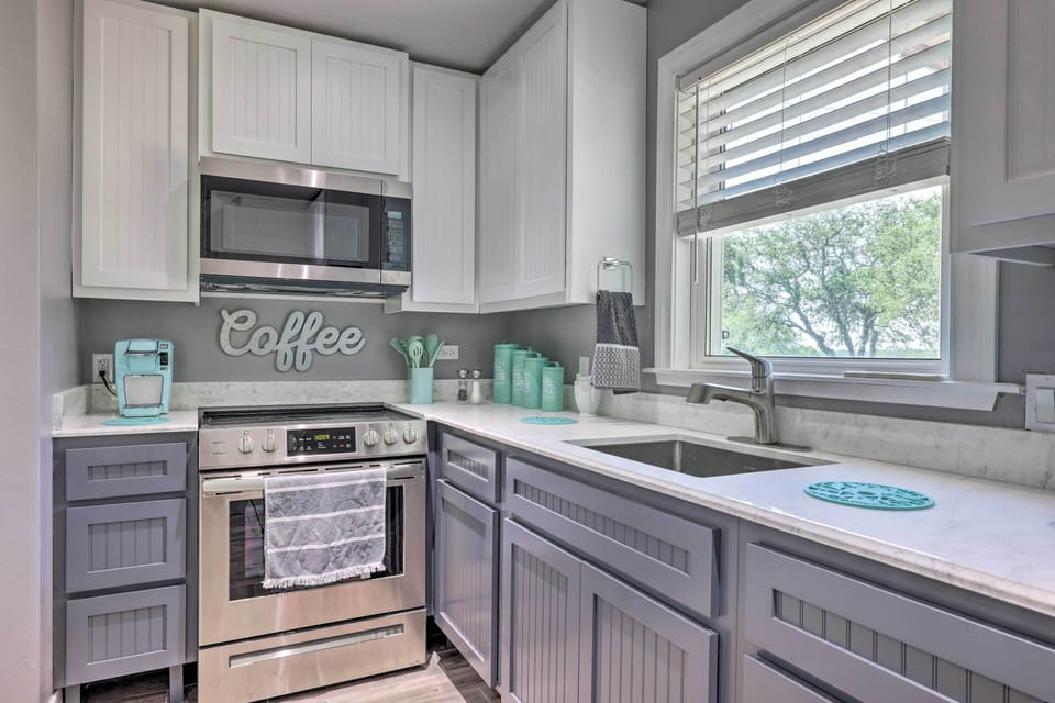 Kitchen | Well-Equipped | Keurig Coffee Maker