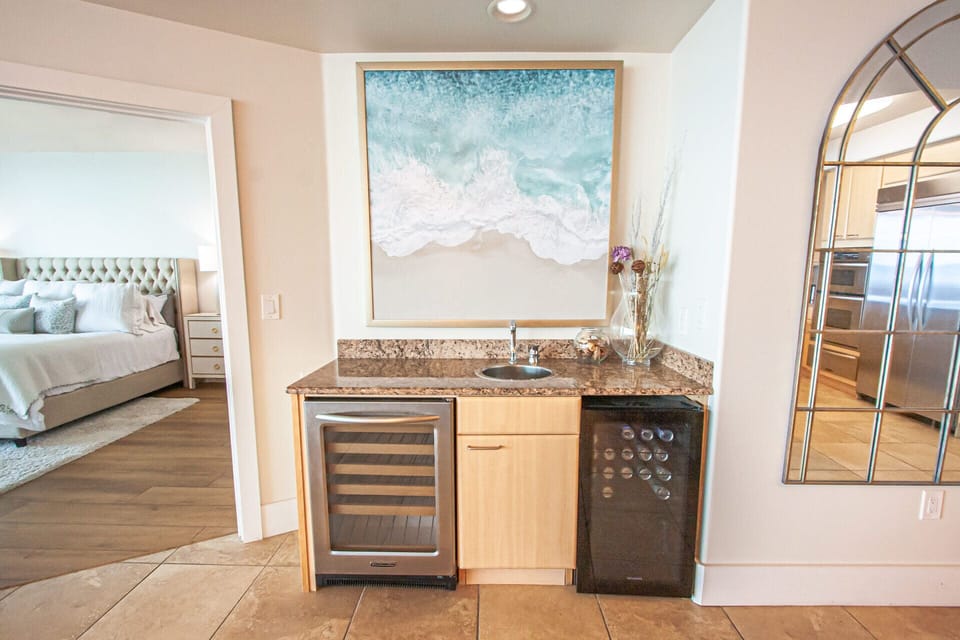 Caribe Resort D1004 Wet Bar