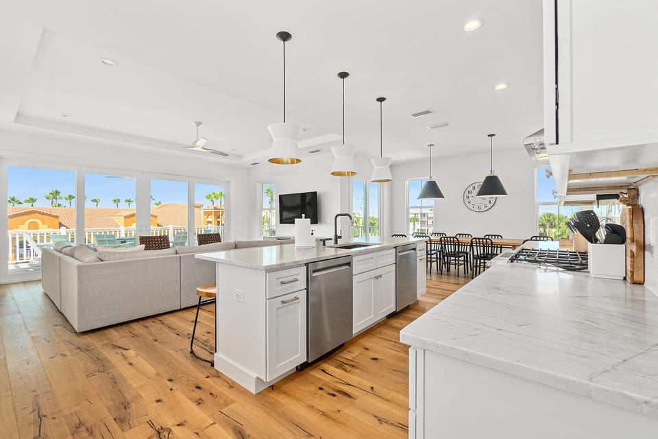 The modern open plan living/dining/kitchen with room for everyone