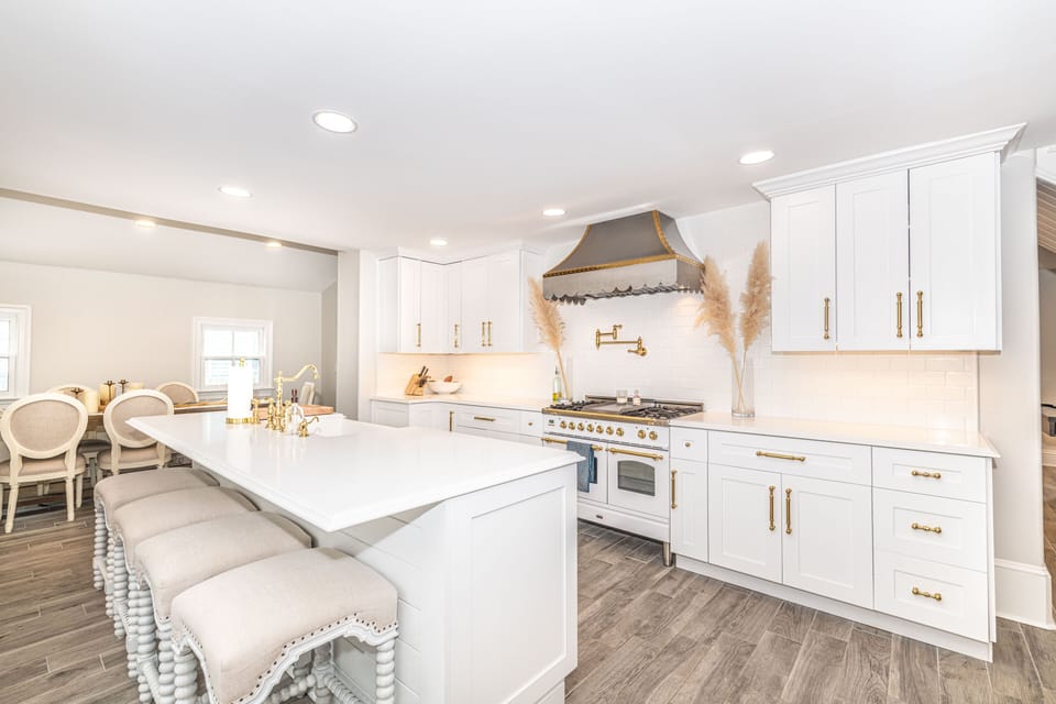 Fully updated modern kitchen