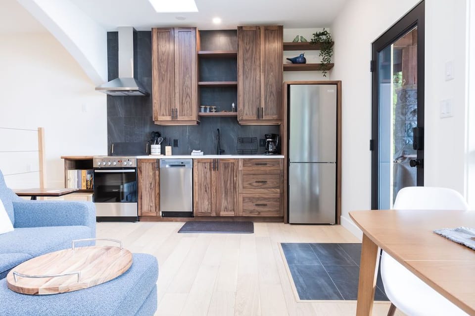 Bespoke walnut cabinets, new appliances & a dishwasher - you're welcome ;-)