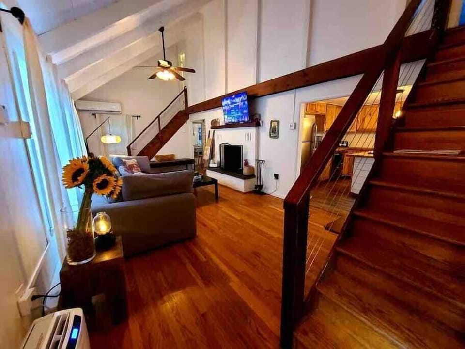 Living Room (1)