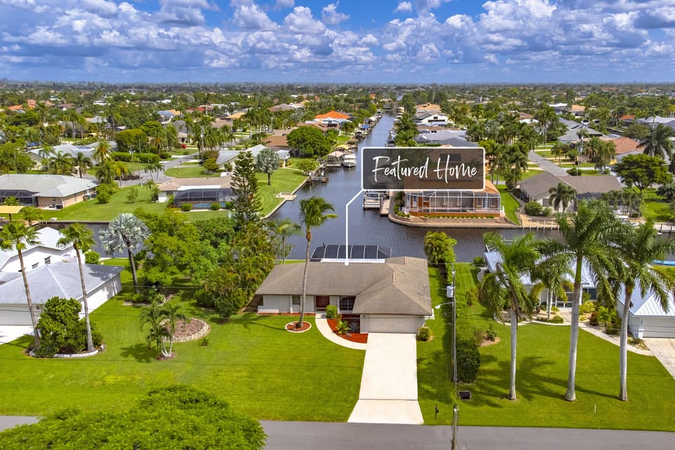 Look at that long view down the canal