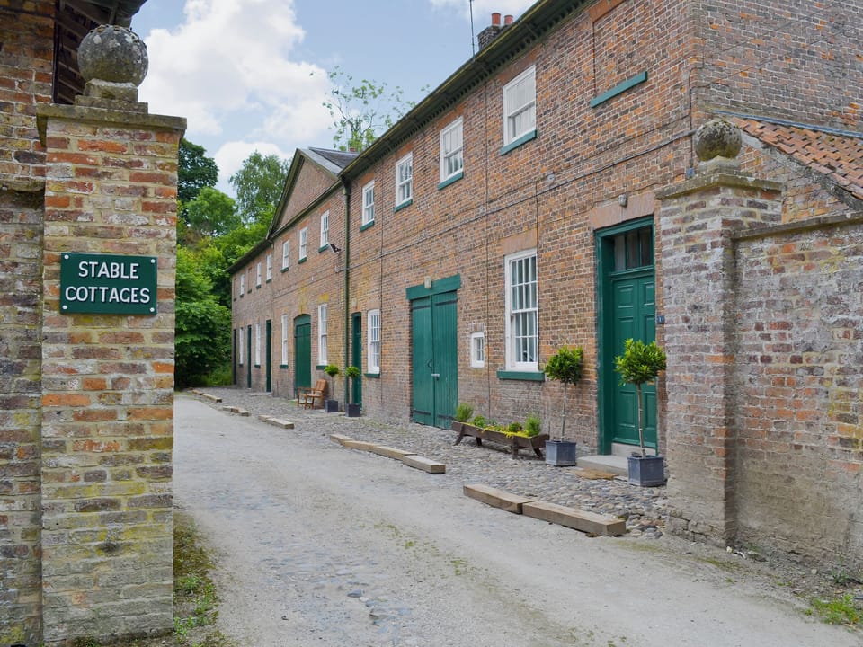 Exterior | Stable Cottage 2, Rudston near Bridlington