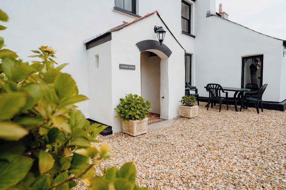Exterior | The Manor House - Celtic Haven Resort, Lydstep, near Tenby