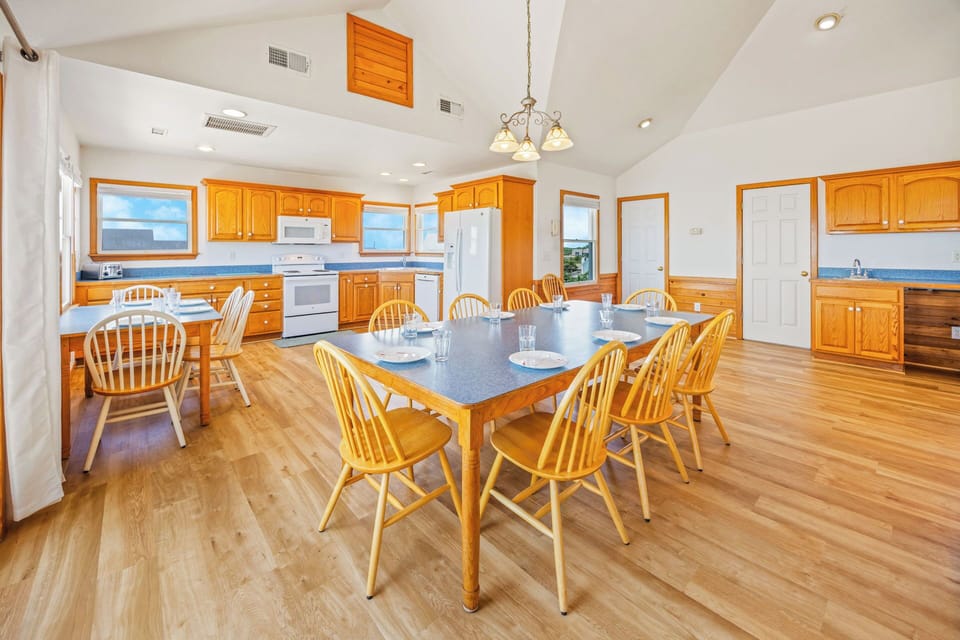 Surf or Sound Realty - 971 - Sea Skeet - Dining Area -2