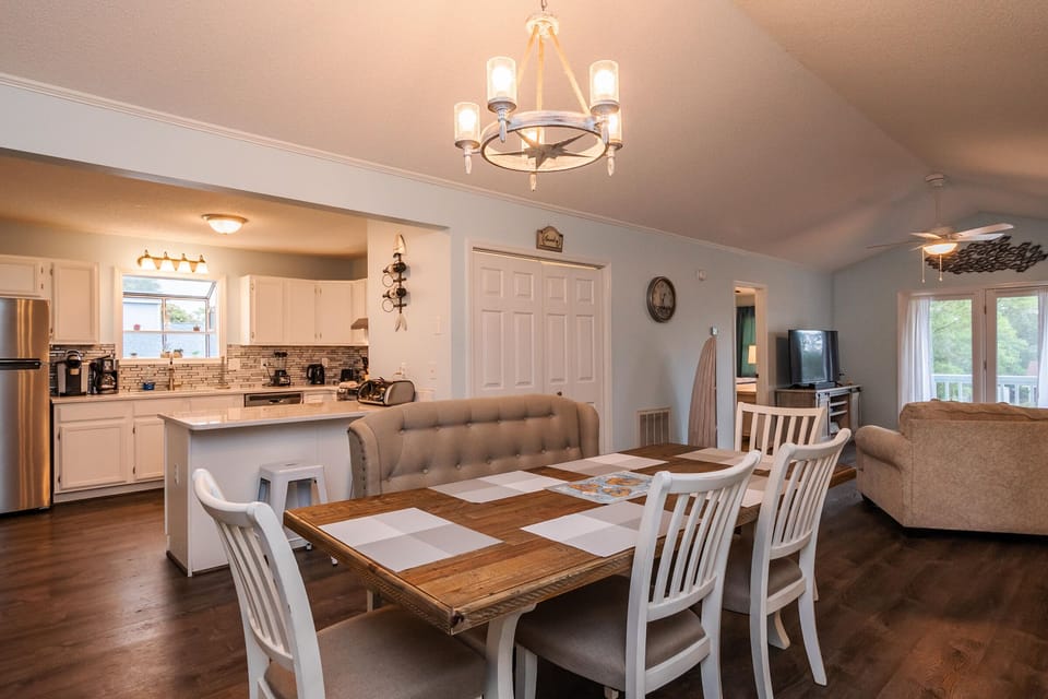 Dining Area - 1st Level