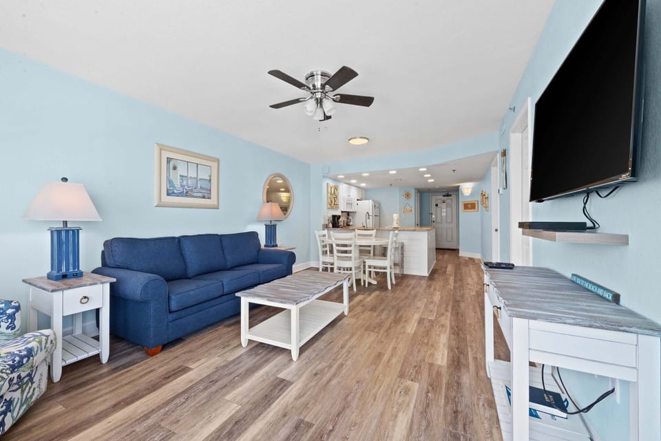 Spacious Living Area 