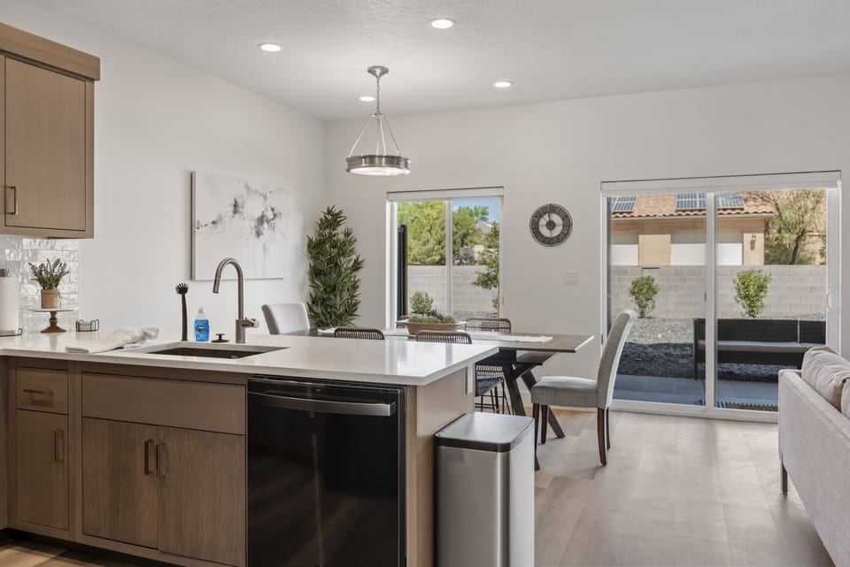 Kitchen/dining