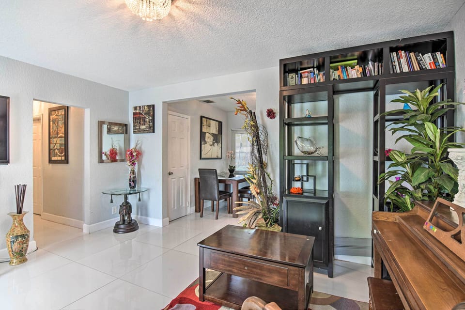 Living Room | Central Heating & Air Conditioning