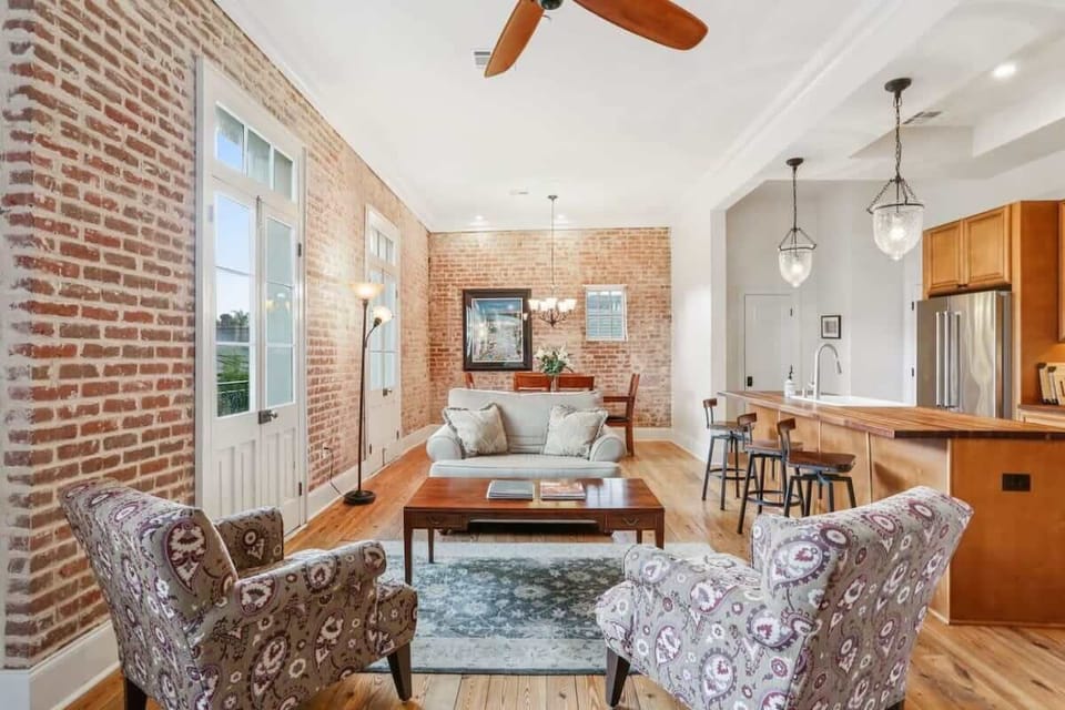 Spacious Living Area