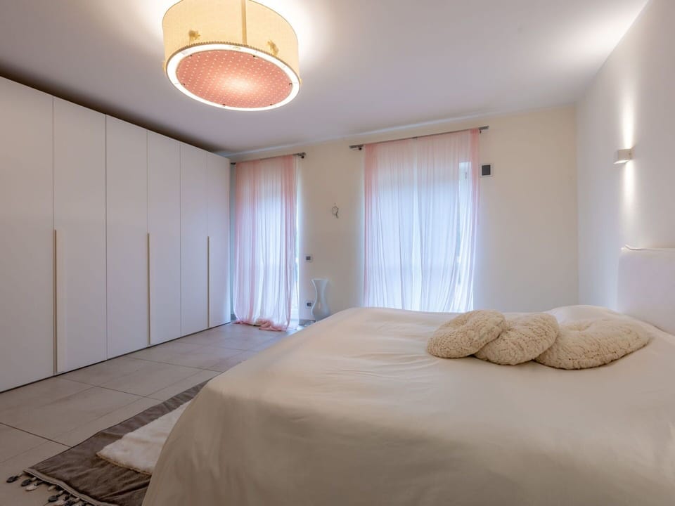 Interior Design, Wall, Flooring, Furniture, Floor, Wood, Bedroom, Ceiling, Bed, Light Fixture