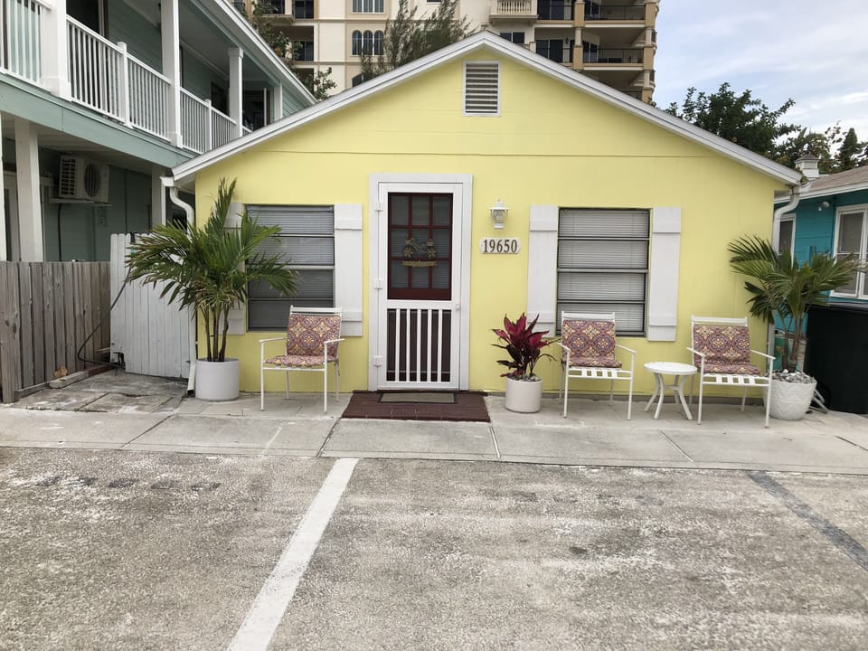 We Mermaid For The Beach Cottage
Happy Yellow