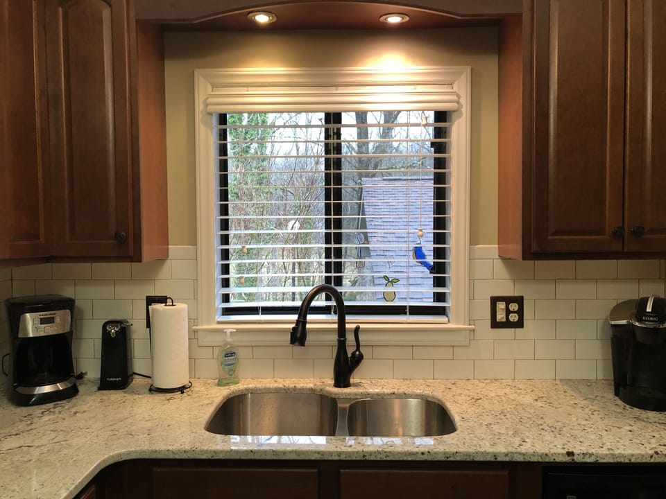 Large double sink