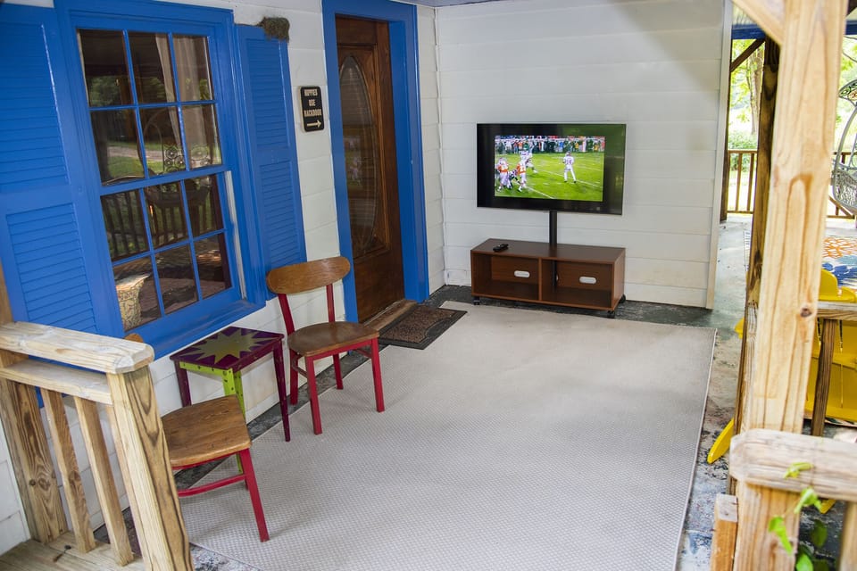 If the grill master wants to get his game on. 