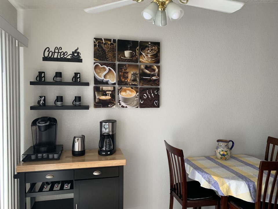 Coffee and Tea Bar