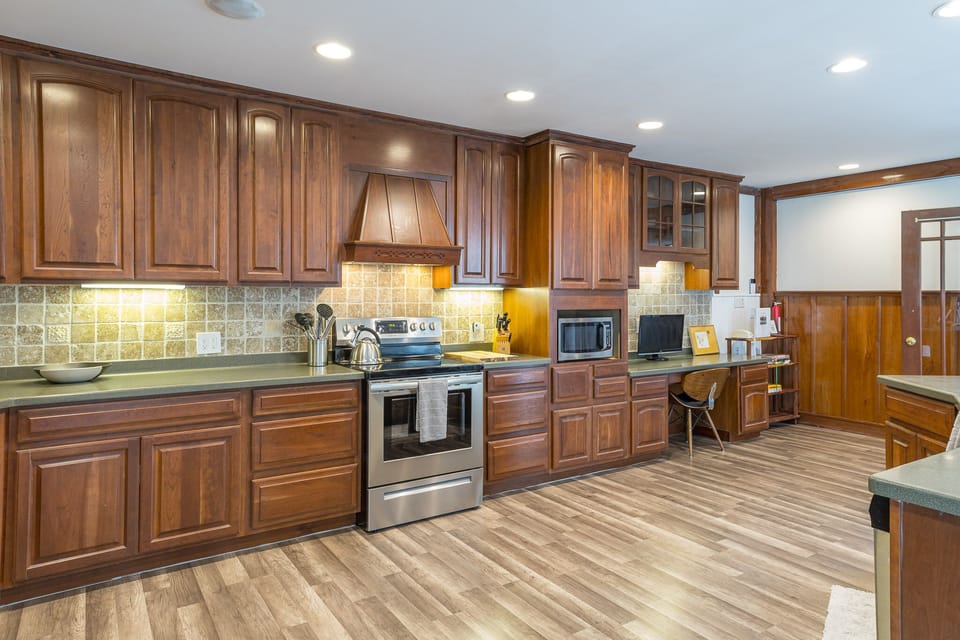 The huge, fully-stocked kitchen has everything you need for big family meals!