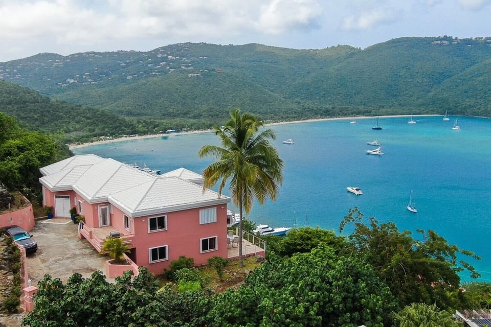 Villalee overlooks Magens Bay Beach
