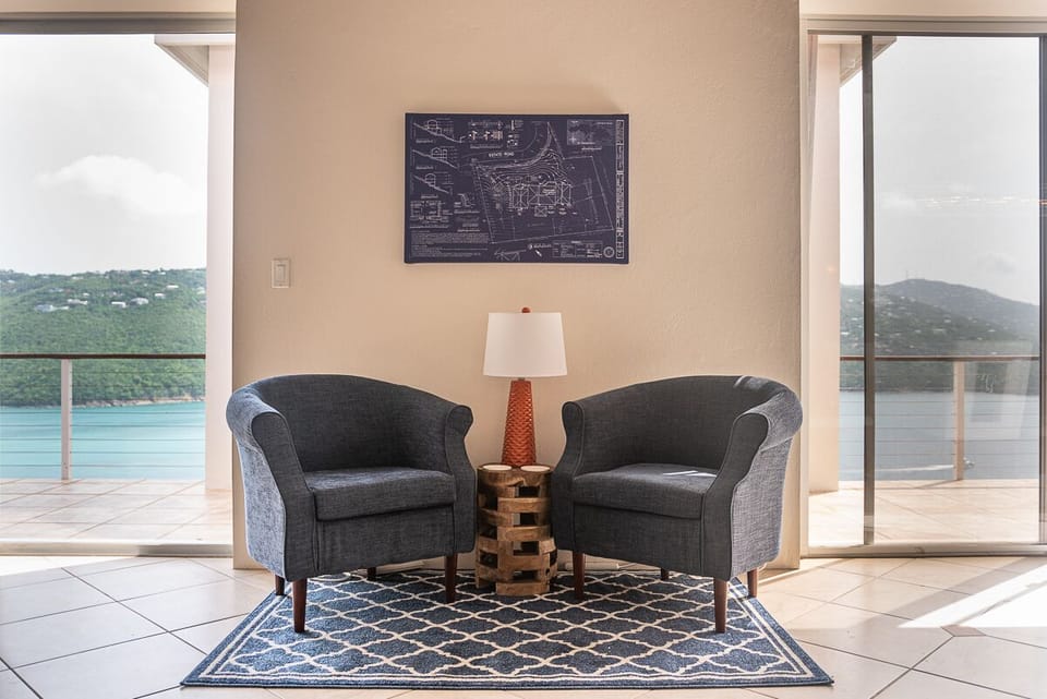 Cozy chat chairs