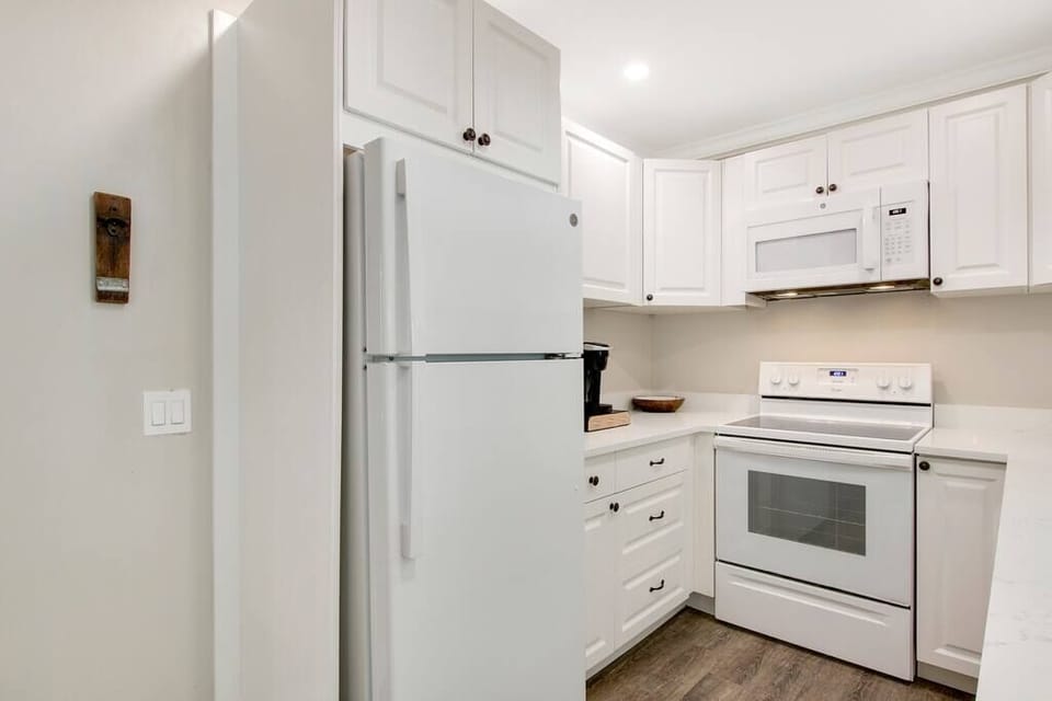 Another view of kitchen. 