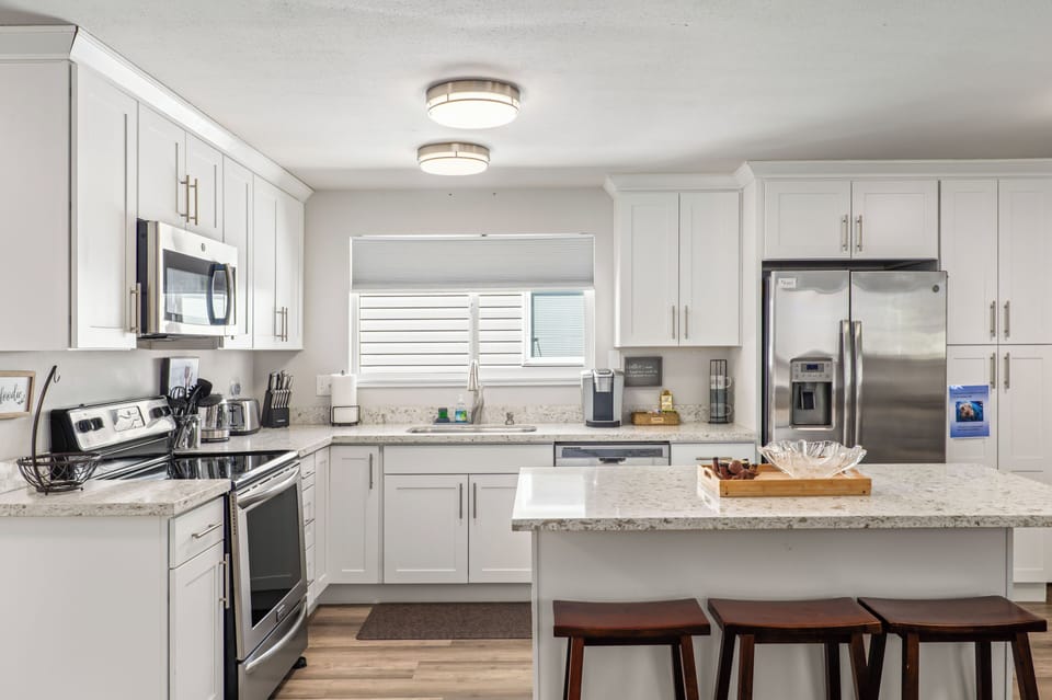 Full Kitchen