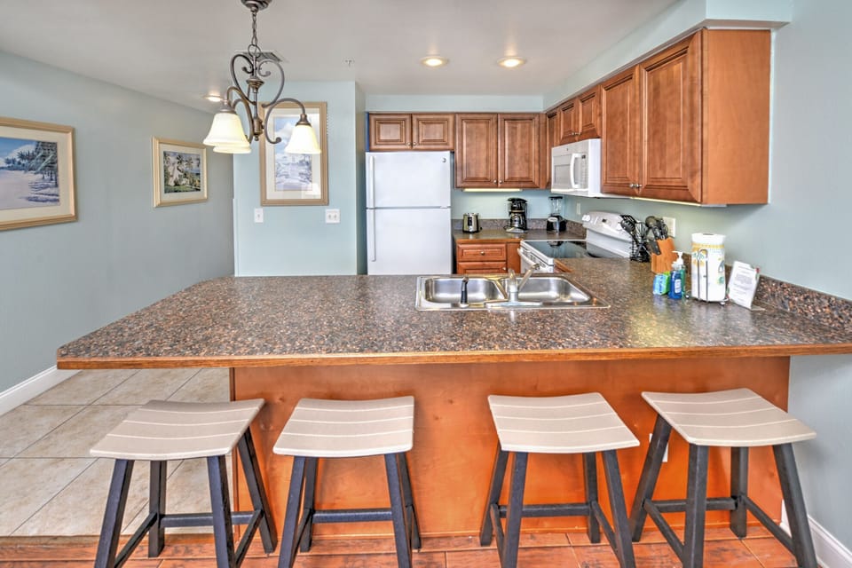 Ocean Walk Resort - Oceanfront 1 Bedroom