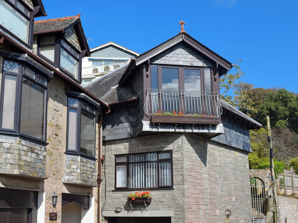 Marine Mews, Cliff Road | Wigwam, Salcombe
