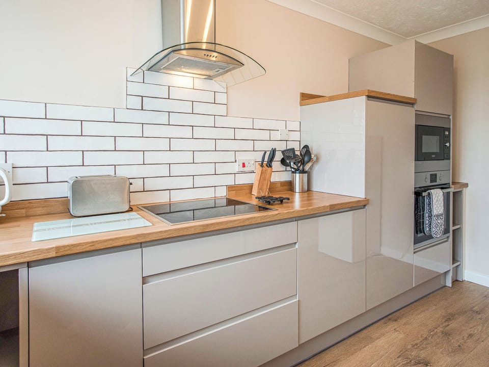 Kitchen | Bosun&rsquo;s Cabin - Celtic Haven Resort, Lydstep, near Tenby