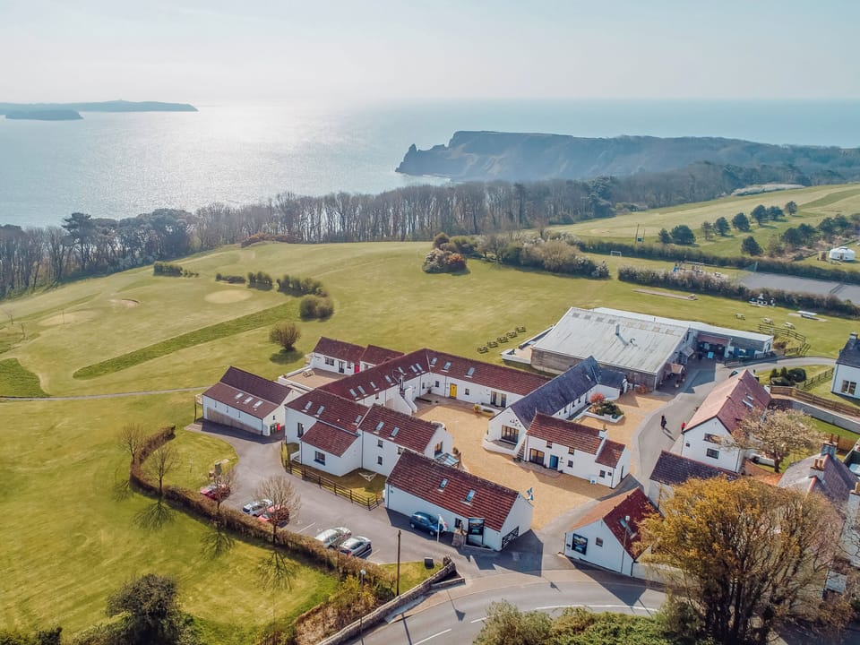 Setting | Celtic Retreat - Celtic Haven Resort, Lydstep, near Tenby